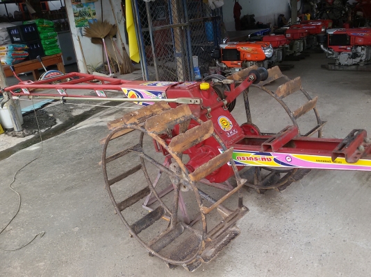 หาชื้อตัวรถกะทิงแดง เดิมๆสวยๆเชิญมาหาเรากะทิงแดงเคเอ็ส72 ราคา18500บาท พร้อมไช้งาน  รถอยู่วังบัว คลองขลุง กำแพงเพชร    สนใจสอบุถามได้ที่081 3655997 อำพร  พาเจริญ  ราคาต่อรองได้อีกนะครับ