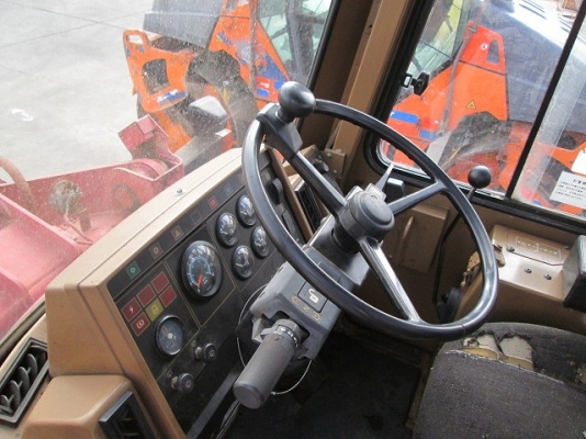 ขายรถตักนำเข้าจากญี่ปุ่่น สภาพดี ขายพร้อมชุดแจ้งจำหน่าย CAT 910F ปี 1998 ชั่วโมงทำงาน 3207 ชั่วโมง ซีเรียล: 2SS00473 ขายรถตักนำเข้าจากญี่ปุ่่น สภาพดี ขายพร้อมชุดแจ้งจำหน่าย CAT 910F ปี 1998 ชั่วโมงทำงาน 3207 ชั่วโมง ซีเรียล: 2SS00473