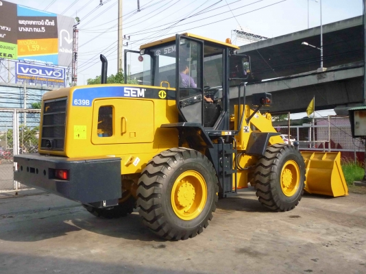 ขายรถตักล้อยาง ยี่ห้อ SEM (เซม) รุ่น 639B(ขนาดกลาง)  รถใหม่ราคามือ 2 ผลิตโดยแคทเทอร์พิลลาร์ 100\%
