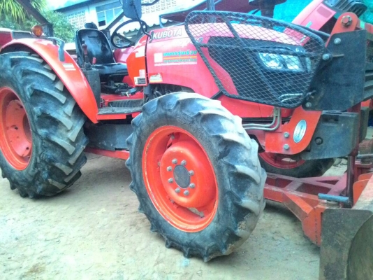 KUBOTA M7040 ดันหนา ผาน6 CMT สภาพสวยๆ เดิมๆ  ราคา 470,000 DC Tractor Rayong 0818618678,0899347475