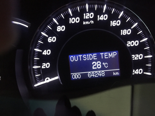 Toyota Camry Hybrid 2011