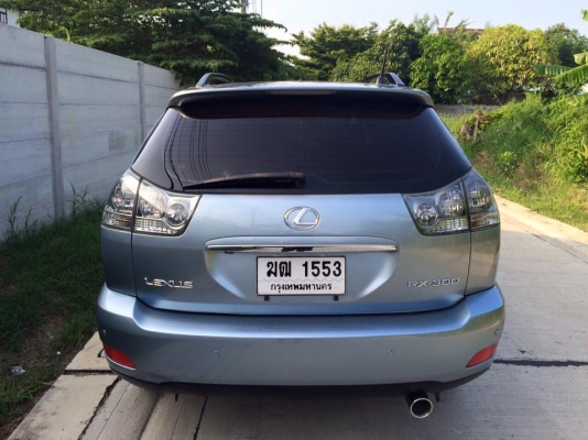 ขายรถ Lexus RX300 ปี 2006 เครื่อง 3000 ขับเคลื่อน 4 ล้อ เกียร์ออโต้ หลังคาซันรูฟ ระบบ Gas หัว  ฉีด AC ถังโดนัท ป้ายแดงออกห้าง Lexus ไทยแลนด์ วิ่งแค่ 87000 กม. สีเดิม โช๊คไม่มีถุงลม  ขาย   590,000 บาท สนใจโทรสอบถามรายละเอียดเพิ่มเติมได้ที่ 081-831-8183