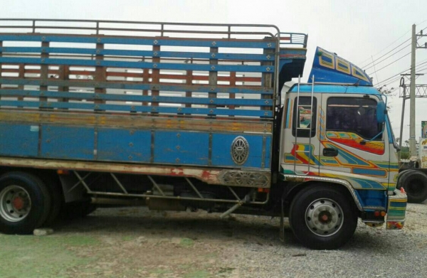 สิบล้อ อิซูชุ DEGA 230ยุโร2 ปี47ยางเรเดี้ยล ช่วงยาว 7.50ม สภาพดีสวยพร้อมใช้ ทะเบียนพร้อมโอน สิบล้อ อิซูชุ DEGA 230ยุโร2 ปี47ยางเรเดี้ยล ช่วงยาว 7.50ม สภาพดีสวยพร้อมใช้ ทะเบียนพร้อมโอน