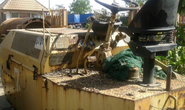 ขายรถบดล้อยาง 7 ล้อ SAKAI 5 ตัน ไม่มีเอกสาร ราคา 70000