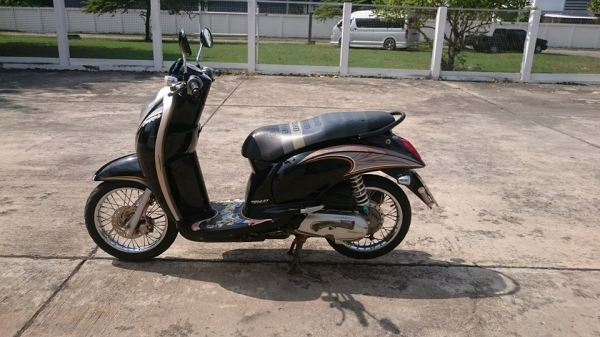 scoopy i รถสวย สภาพดี พร้อมใช้งาน