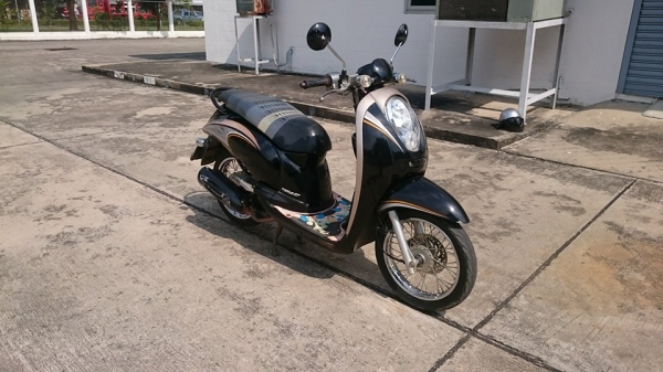 scoopy i รถสวย สภาพดี พร้อมใช้งาน scoopy i รถสวย สภาพดี พร้อมใช้งาน