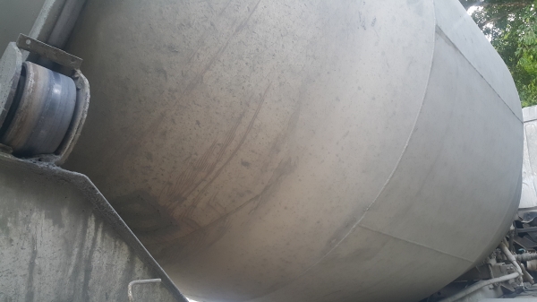 Isuzu deca 270 รถสิบล้อโม่ปูน หัวป่วยซ่อมได้คะ