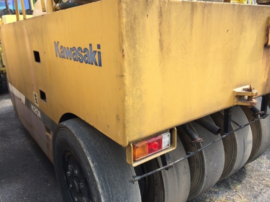 รถบดล้อยาง Kawasaki KR20D แบบ 9 ล้อ ปี 1992 นำเข้าจากญี่ปุ่น