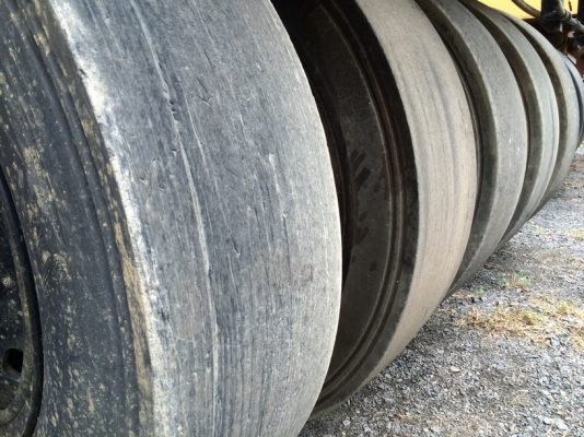 รถบดล้อยาง Kawasaki KR20D แบบ 9 ล้อ ปี 1992 นำเข้าจากญี่ปุ่น