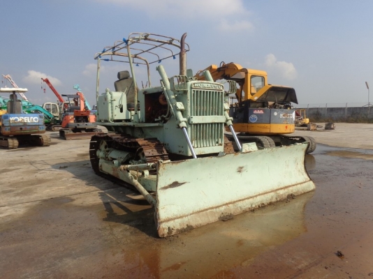 ขาย***รถแทรคเตอร์ KUMATSU D30-15 เก่าญี่ปุ่น สนใจ ติดต่อ ***092 315 8787 กอล์ฟ