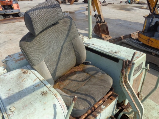 ขาย***รถแทรคเตอร์ KUMATSU D30-15 เก่าญี่ปุ่น สนใจ ติดต่อ ***092 315 8787 กอล์ฟ