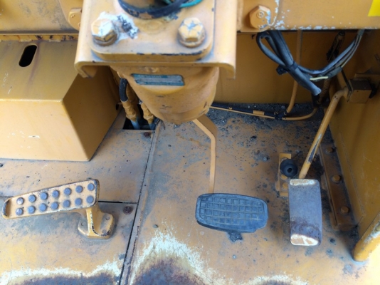 รถบดล้อยาง Hitachi RT200WT SN: 43083 ปี 1997 นำเข้าตรงจากญี่ปุ่น สภาพงามครับ