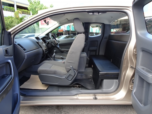 ตจว.ซื้อได้-ติดเครดิต.ซื้อได้  สภาพป้ายแดง ไมล์แท้ 10,100 ก.ม.