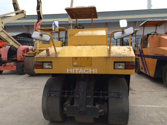 รถบดล้อยาง Hitachi RT200WT SN: 43009 ปี 1996 นำเข้าตรงจากญี่ปุ่น สภาพงามครับ