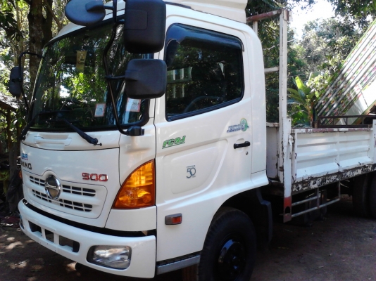 ขายต่อคนจองหาย หกล้อเมก้า ซีรี่500 ปี 55