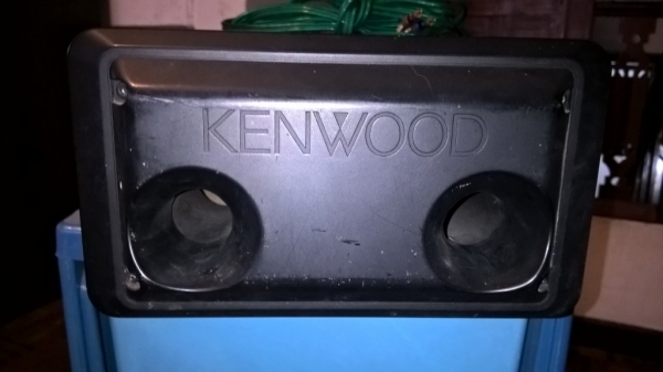 SUB BOX KENWOOD พร้อมสายแจ็ค ราคา 4500 บาท ไลน์ไอดี preeda1953 085 9688 911 084 6679 841