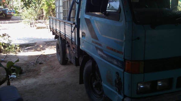 ขายISUZU NKR 88 แรงป้ายเล็กไม่ติดเวลา ภาษี59