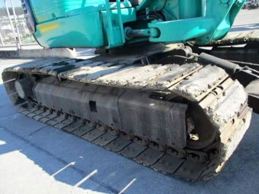 ขายรถขุด ยี่ห้อ: KOMATSU  รุ่น: PC40R-8 รถเก่านอกแท้ มีเอกสารใบอินวอย รถไม่เคยใช้งานในไทย สนใจติดต่อ: 099-907-9273กิ๊ฟ กมลชนก