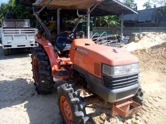 ขายคูโบต้า 34 แรง พร้อม พาน 3 โรตารี่ เล่มพร้อม