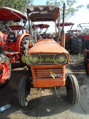 Kubota L2000