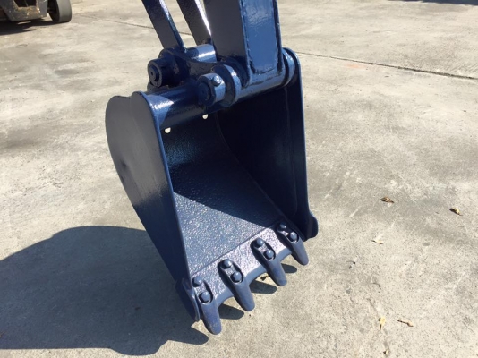 รถขุด KOMATSU PC30-5 มือสองญี่ปุ่น นำเข้าเอง