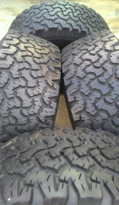 ขายBF All 265/75/16พร้อมล้อลายMickey16x8ลบ10สวยๆ