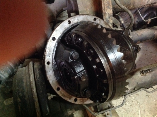 ขายเฟืองท้ายลิมิเต็ดปาเจโร่ ไทรทัน สตราด้า