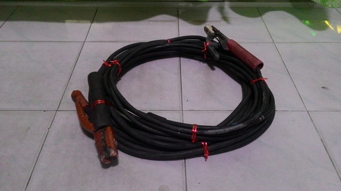 เครื่องเชื่อม LUKKY PRO ระบบ Inverter รุ่น MMA 200 สภาพพร้อมใช้งานครับ เครื่องเชื่อม LUKKY PRO ระบบ Inverter รุ่น MMA 200 สภาพพร้อมใช้งานครับ