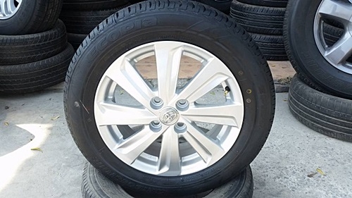 ขายล้อป้ายแดงTOYOTA New VIOS ยางปี 5015 4 ล้อ