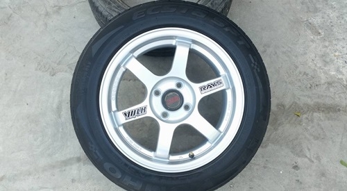 ขายล้อTE37 ขอบ15 4รู100 กว้าง6.5 ET40 พร้อมยาง 4 ล้อ