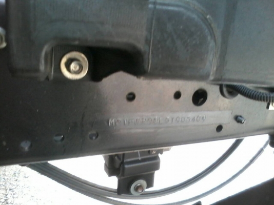 ขาย6ล้อFRR210 หัวตึก ยูโร3 จดปี54ตู้แห้งสวยๆยาว5.50เมตร ขาย6ล้อFRR210 หัวตึก ยูโร3 จดปี54ตู้แห้งสวยๆยาว5.50เมตร