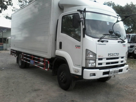 ขาย6ล้อFRR210 หัวตึก ยูโร3 จดปี54ตู้แห้งสวยๆยาว5.50เมตร ขาย6ล้อFRR210 หัวตึก ยูโร3 จดปี54ตู้แห้งสวยๆยาว5.50เมตร