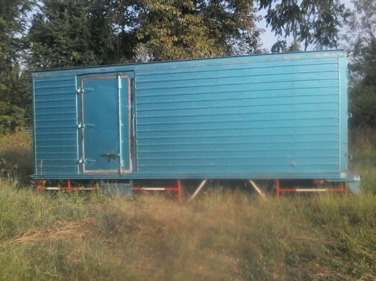 ตู้แห้งยกลงจากMega FC4J ยาว5.70เมตร พื้นเหล็กสภาพสวย