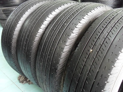 ขายยาง BRIDGESTONE Duravis R611 ปี2414 (1ชุด) 205/70/15 ราคา 3,800