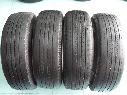 ขายยาง BRIDGESTONE Duravis R611 ปี2414 (1ชุด) 205/70/15 ราคา 3,800