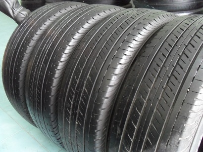ขายยาง BRIDGESTONE Duravis R611 ปี3413 (1ชุด) 215/65/16 ราคา 3,800