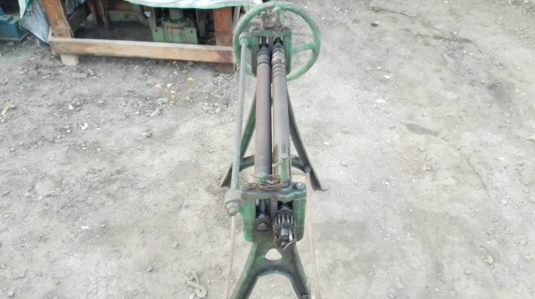 ==== SOLD ==== ม้วนจิ๋วมือหมุน 60 cm. ม้วนงานเล็กๆหลังบ้านท่านสบายๆครับ!!