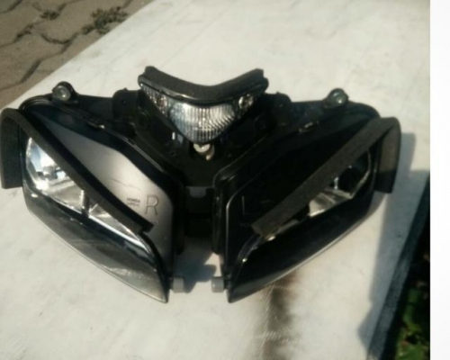 ไฟหน้า CBR 1000RR แท้ๆ เก่า ญี่ ปุ่น ปี 04~ 07