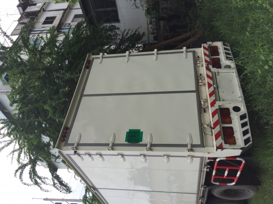 ขายตู้ 7.50 ม.  สภาพนางฟ้า.  สนใจติดต่อ. 0860811872