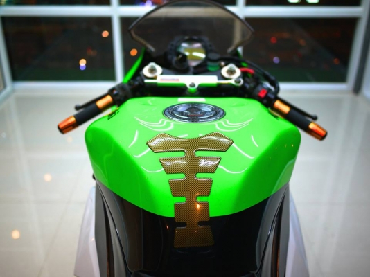 ขาย Kawazaki Zx10 ปี 2009 พร้อมทะเบียนแท้ไม่ขาดต่อ รถสวย เครื่องดีมากๆ ขาย Kawazaki Zx10 ปี 2009 พร้อมทะเบียนแท้ไม่ขาดต่อ รถสวย เครื่องดีมากๆ