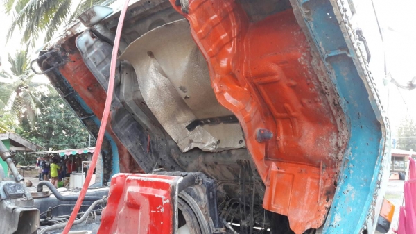 สิบล้อ อีซุชุ FXZ23NFY 240นางฟ้า สโลส 2เพาใหญ่ สภาพสวยเดิมๆพร้อมใช้ เล่มทะเบียนพร้อมโอน สิบล้อ อีซุชุ FXZ23NFY 240นางฟ้า สโลส 2เพาใหญ่ สภาพสวยเดิมๆพร้อมใช้ เล่มทะเบียนพร้อมโอน