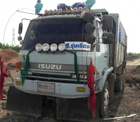 สิบล้อ อีซุชุ FXZ23NFY 240นางฟ้า สโลส 2เพาใหญ่ สภาพสวยเดิมๆพร้อมใช้ เล่มทะเบียนพร้อมโอน สิบล้อ อีซุชุ FXZ23NFY 240นางฟ้า สโลส 2เพาใหญ่ สภาพสวยเดิมๆพร้อมใช้ เล่มทะเบียนพร้อมโอน