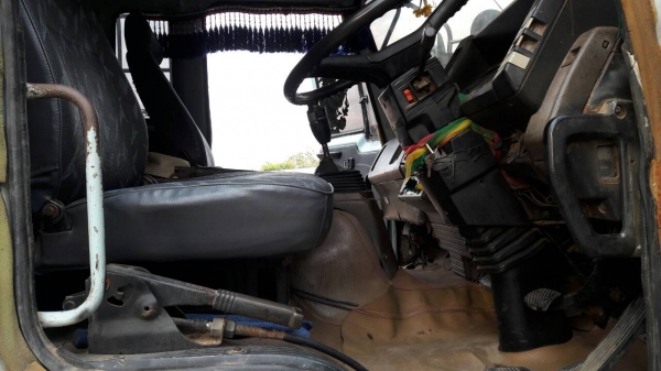 สิบล้อ อีซุชุ FXZ23NFY 240นางฟ้า สโลส 2เพาใหญ่ สภาพสวยเดิมๆพร้อมใช้ เล่มทะเบียนพร้อมโอน สิบล้อ อีซุชุ FXZ23NFY 240นางฟ้า สโลส 2เพาใหญ่ สภาพสวยเดิมๆพร้อมใช้ เล่มทะเบียนพร้อมโอน