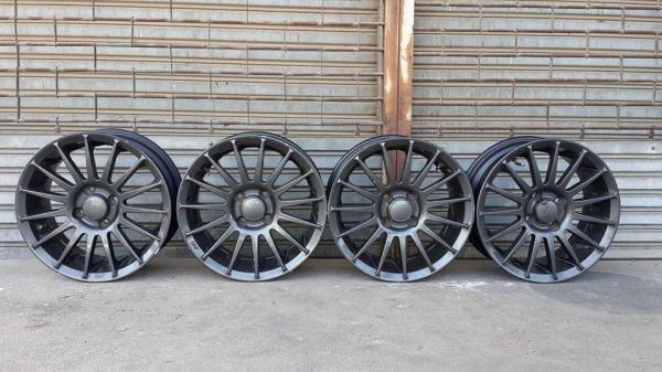 OZ Racing ขอบ 15 4รู100 สวยๆไม่มีซ่อม OZ Racing ขอบ 15 4รู100 สวยๆไม่มีซ่อม