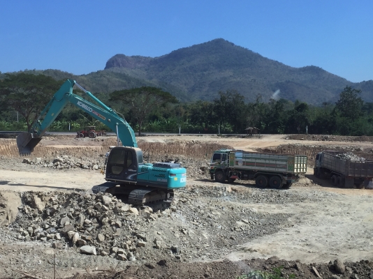 ขายรถขุด KOBELCO SUPER YN-12