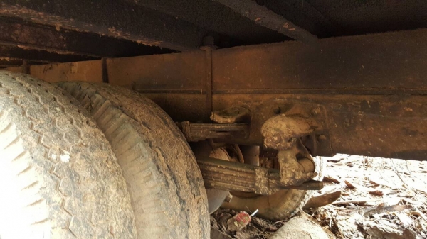 ขายตามสภาพ 6 ล้อ HINO KM310 ติดเครน TADANO 2.9 ตัน 2 ปลอก รถใช้งานได้ปกติ เอกสารเล่มทะเบียนมีครบ ขายตามสภาพ 6 ล้อ HINO KM310 ติดเครน TADANO 2.9 ตัน 2 ปลอก รถใช้งานได้ปกติ เอกสารเล่มทะเบียนมีครบ