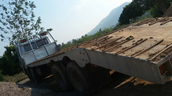 ขายรถบรรทุก 12 ล้อเทรลเลอร์ HINO เปอร์เฟีย 260 แรงม้า ราคา 850000