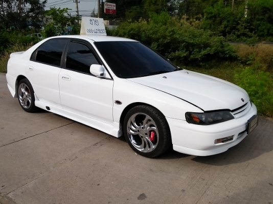 HONDA ACCORD 95 2.2 EXI สีขาว HONDA ACCORD 95 2.2 EXI สีขาว