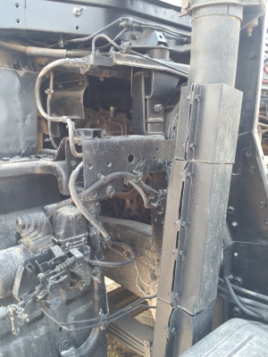 ขายรถบรรทุก 10 ล้อหัวลาก MITSUBISHI 380 แรงม้าปี 2552 ราคา 1250000