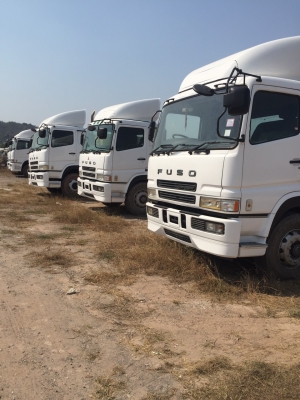 ขายรถบรรทุก 10 ล้อหัวลาก MITSUBISHI 380 แรงม้าปี 2552 ราคา 1250000